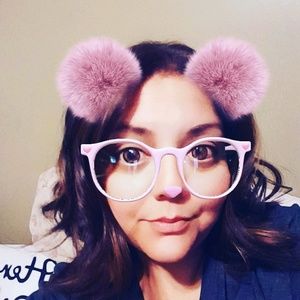 Meet your Posher, Rebecca